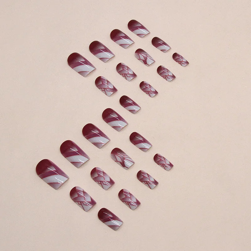 Dream Weaver 24 Piece Nails