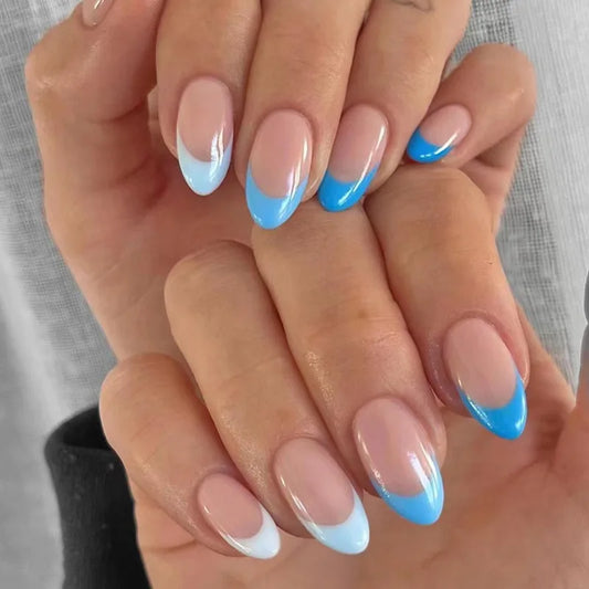 Blue Tones 24 Piece Nails