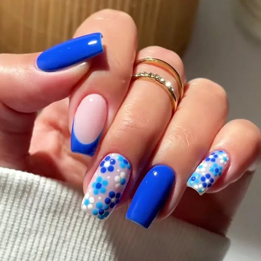 Blue Floral 24 Piece Nails