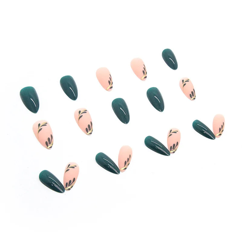 Gold Leaf 24 Piece Nails